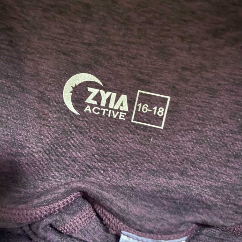 Zyia warmth leggings